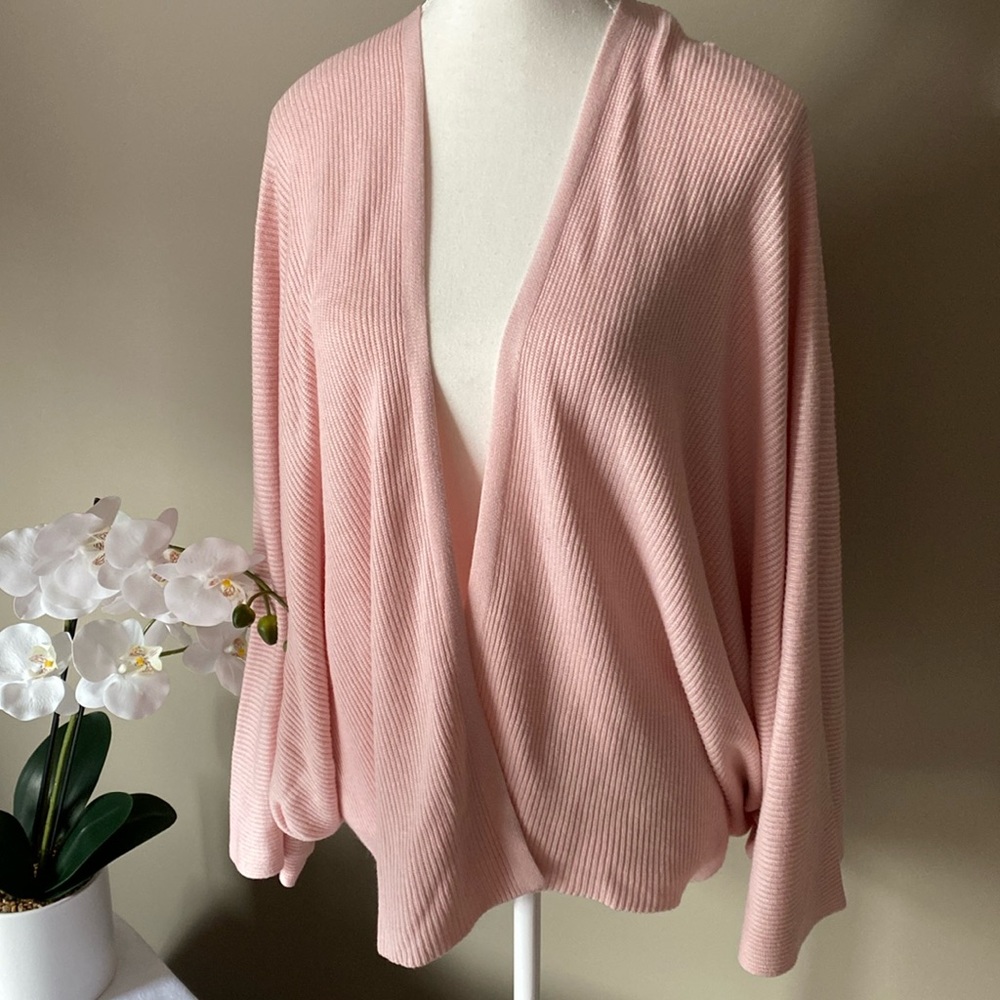 Cozy lululemon shrug/sweater